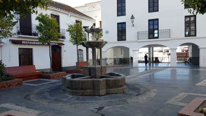 Plaza del Museo Histórico de Salobreña, en el Casco Antiguo.